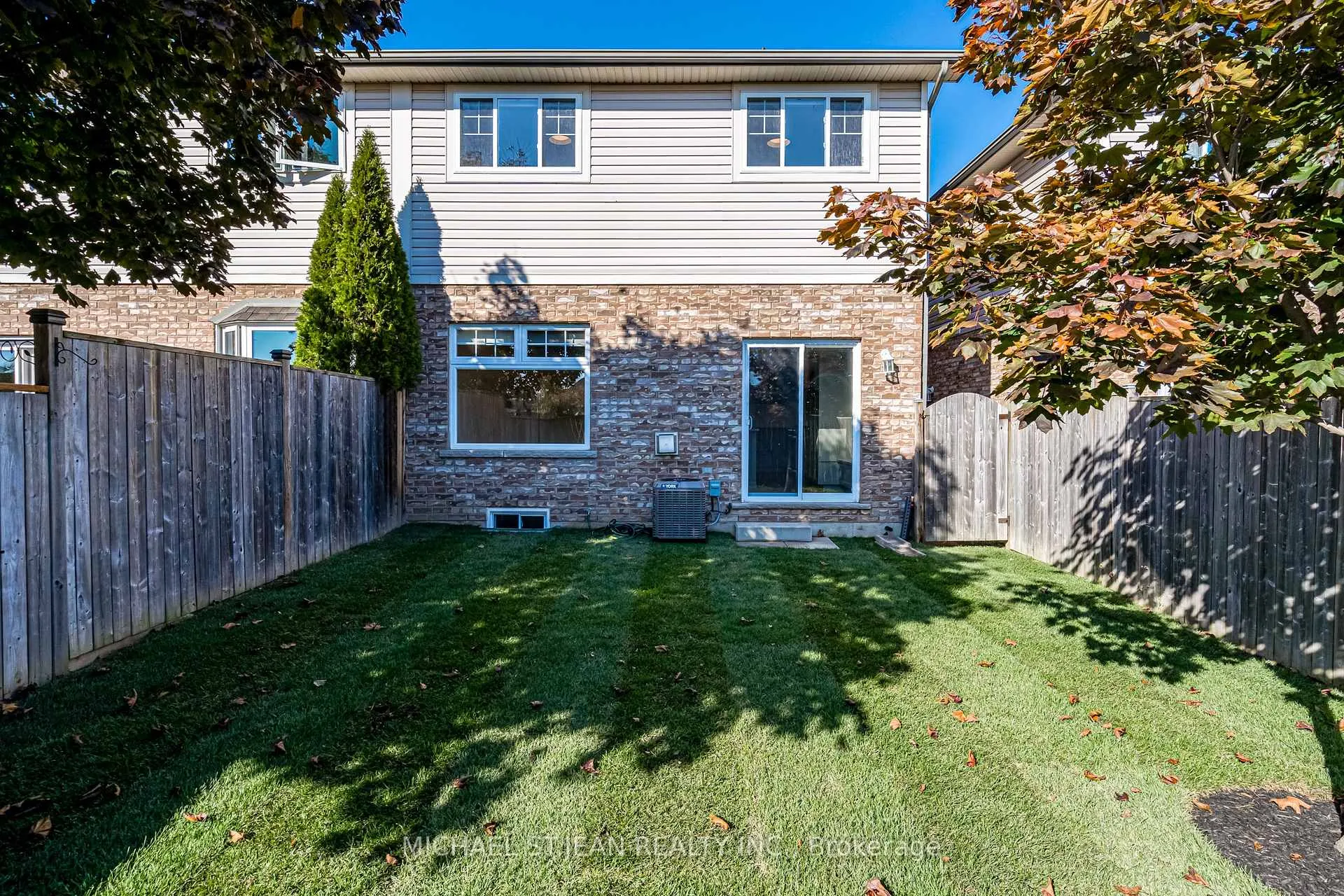 Photo 79 of 14 Olivia Place, Hamilton, Meadowlands — HOMEH