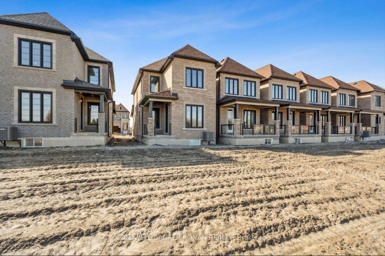 Photo 70 of 22 Kiernan Crescent N, New Tecumseth, Alliston — HOMEH