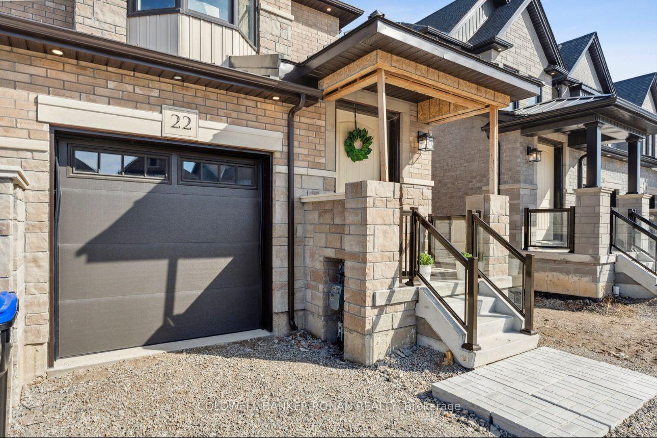 Photo 4 of 22 Kiernan Crescent N, New Tecumseth, Alliston — HOMEH