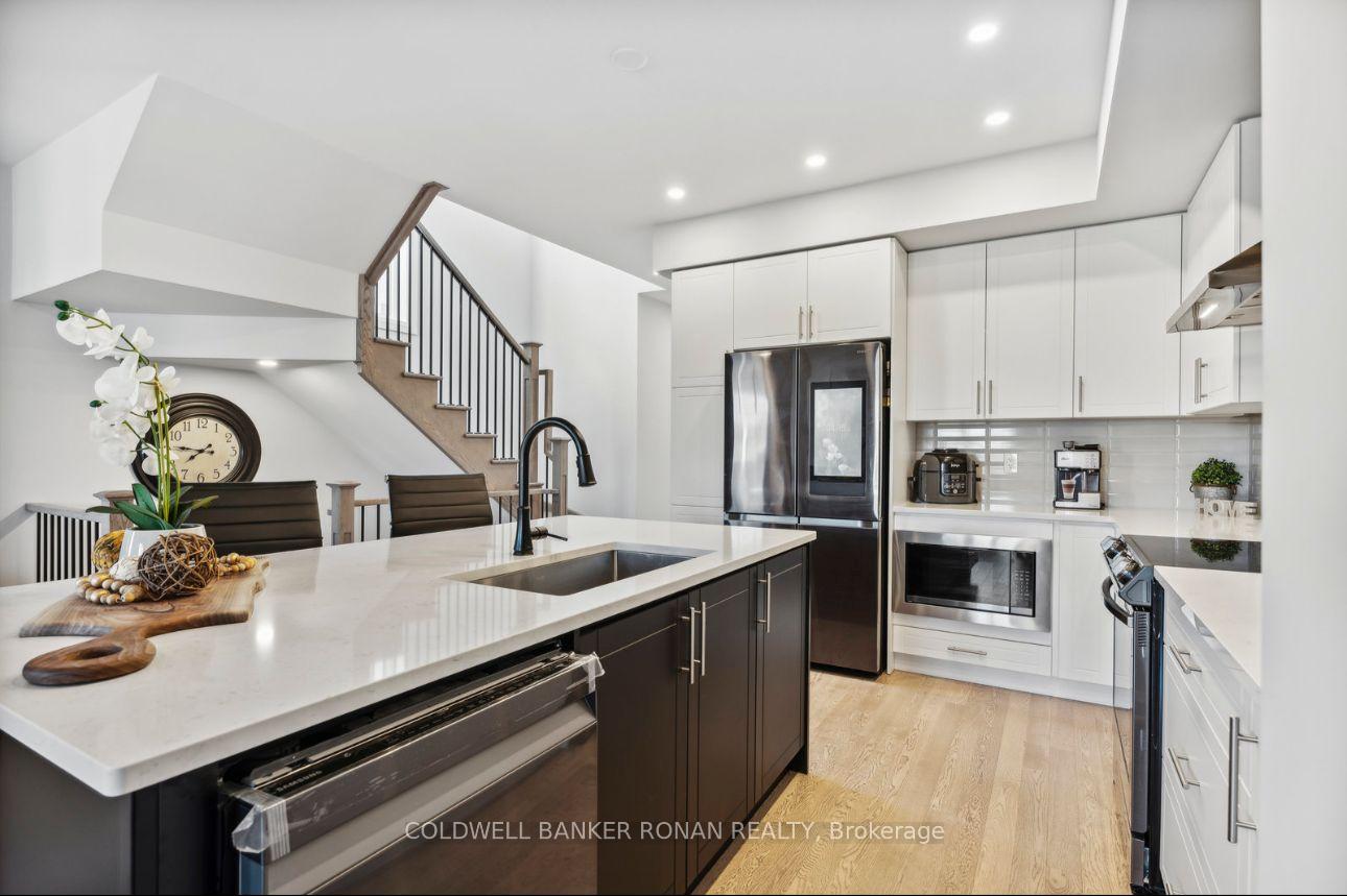 Photo 14 of 22 Kiernan Crescent N, New Tecumseth, Alliston — HOMEH