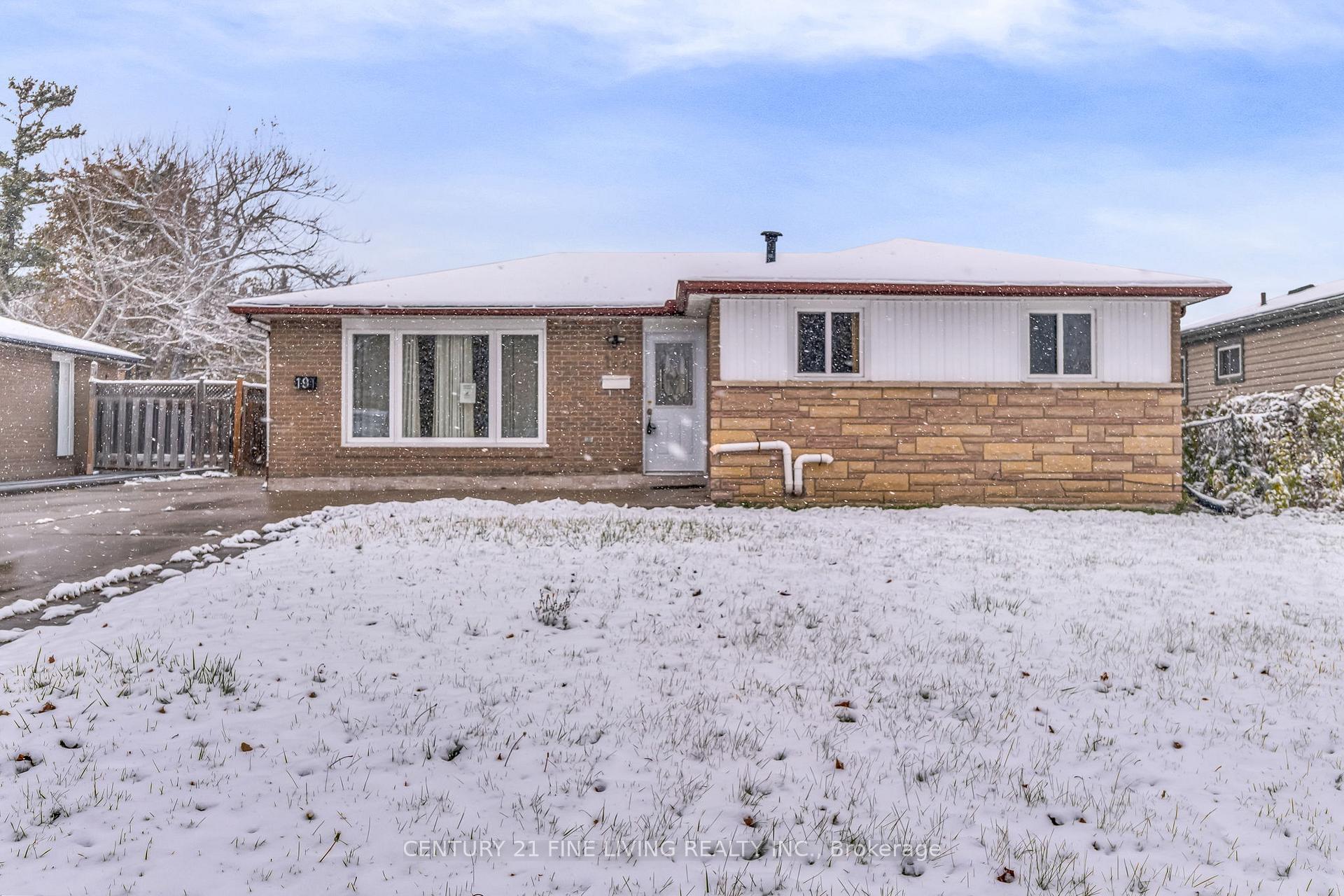 Photo 2 of 191 Folkstone Crescent, Brampton, Southgate — HOMEH
