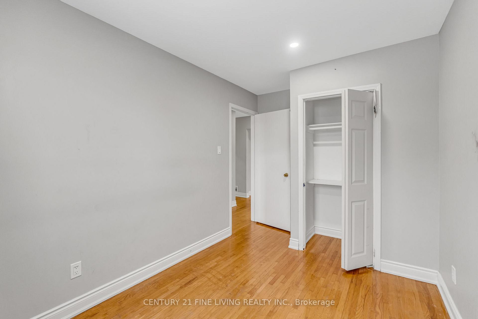 Photo 18 of 191 Folkstone Crescent, Brampton, Southgate — HOMEH