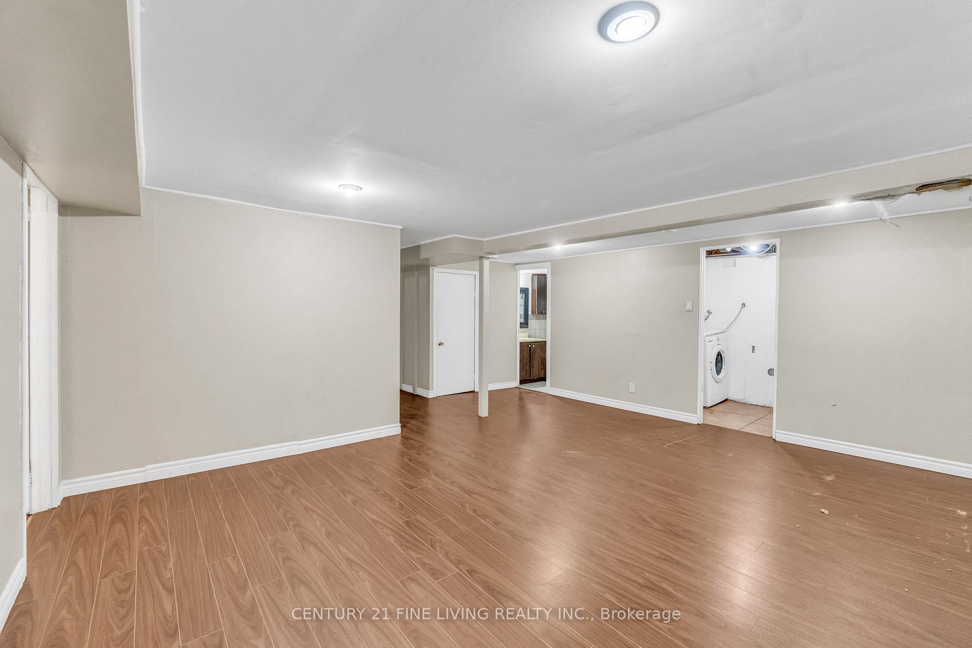 Photo 31 of 191 Folkstone Crescent, Brampton, Southgate — HOMEH
