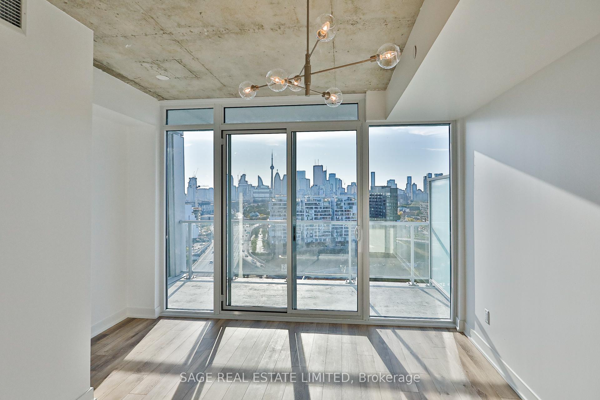 Front of Unit 1509, 15 Baseball Place