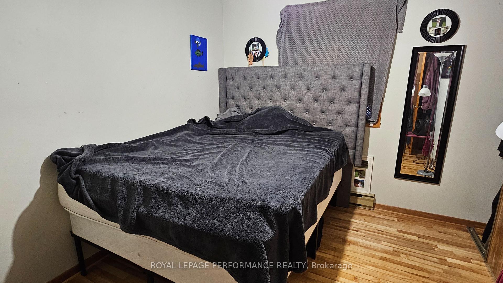 Photo 10 of 932 Laflin Avenue E, Cornwall — HOMEH