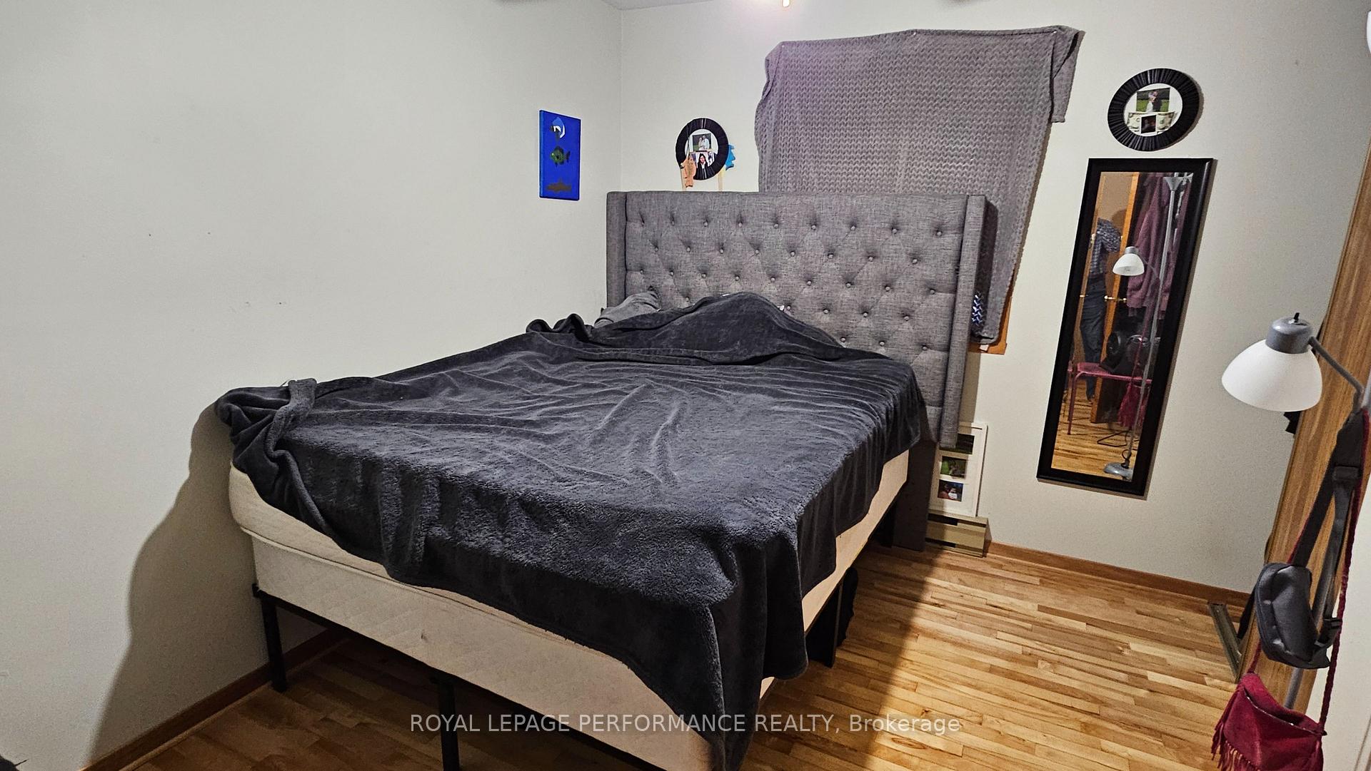 Photo 11 of 932 Laflin Avenue E, Cornwall — HOMEH