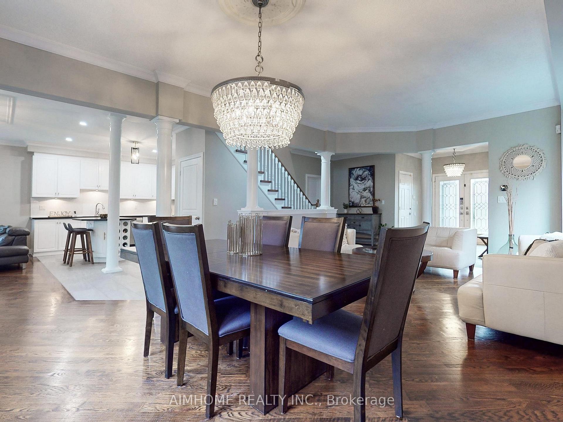 Photo 5 of 509 Ravineview Way, Oakville, Wedgewood Creek — HOMEH