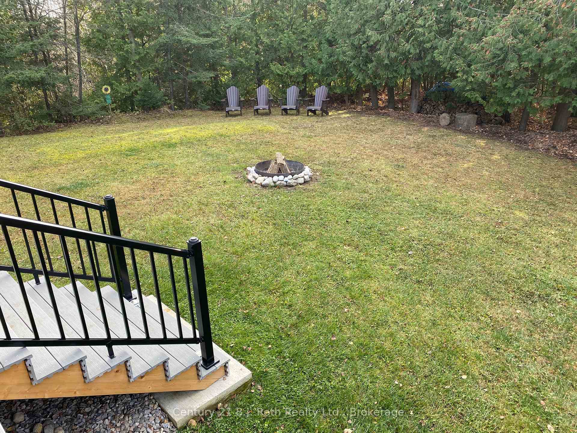 Photo 16 of 20 Grant Avenue E, Tiny, Rural Tiny — HOMEH