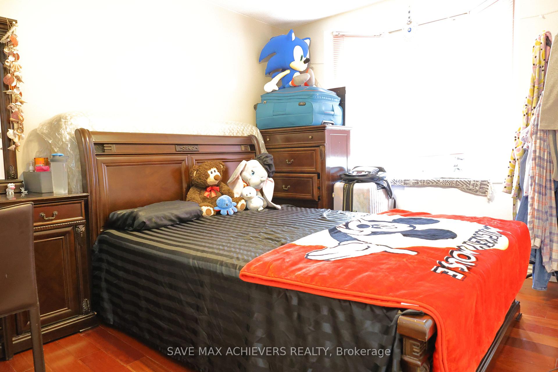 Photo 24 of 1820 Dundas Street E, Toronto, Greenwood-Coxwell — HOMEH