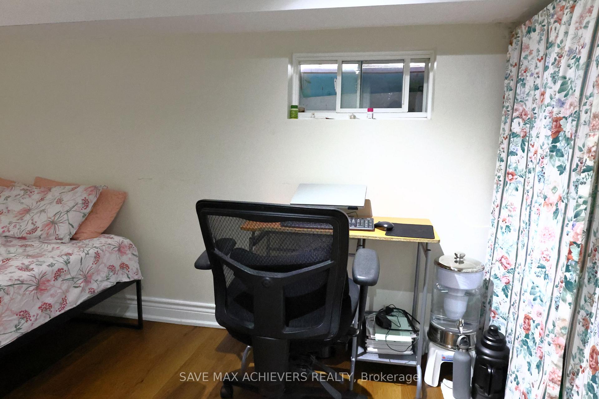 Photo 37 of 1820 Dundas Street E, Toronto, Greenwood-Coxwell — HOMEH