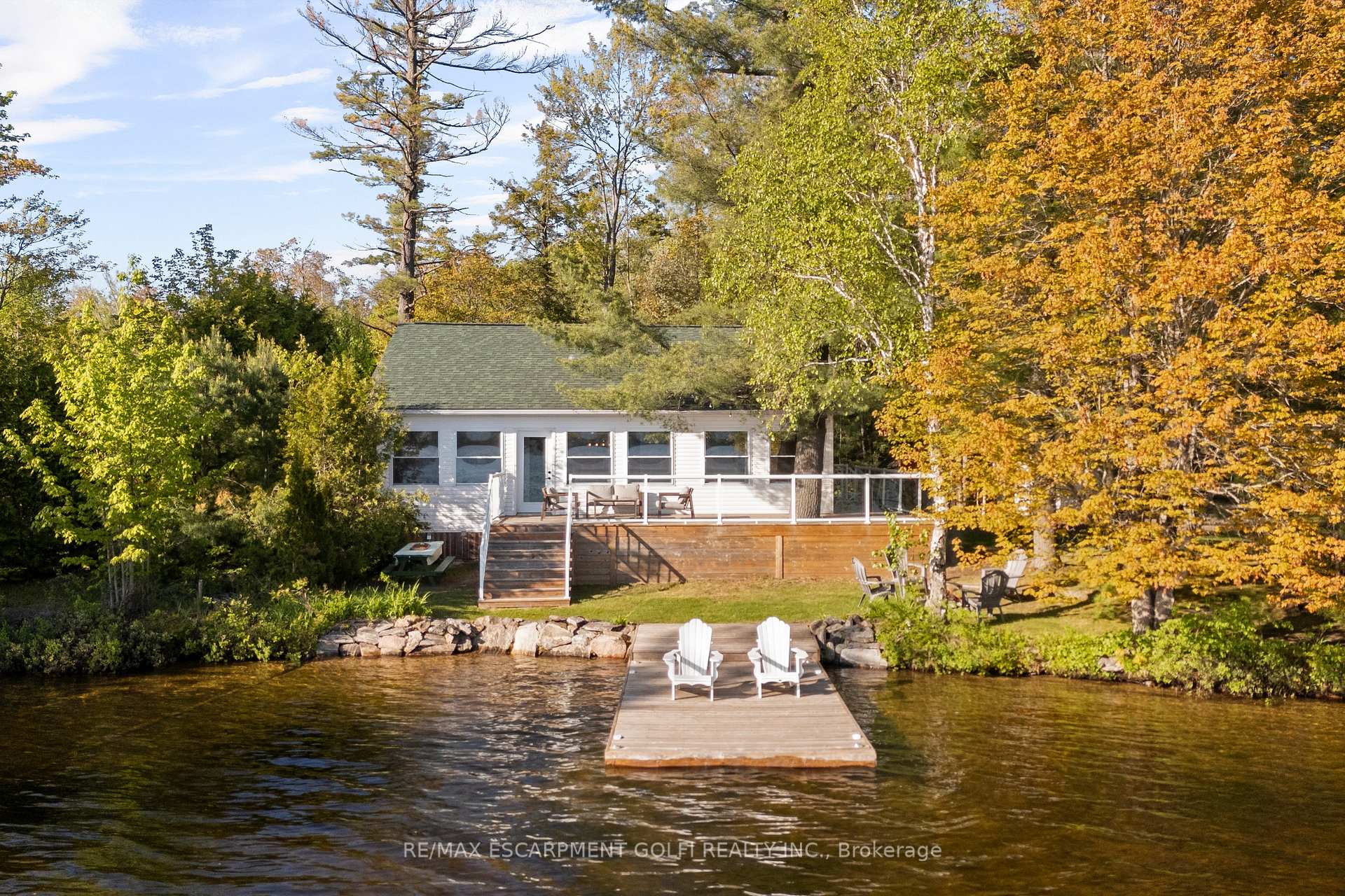 Photo 1 of Unit 3, 1166 North Shore Drive, Gravenhurst, Muskoka (S) — HOMEH