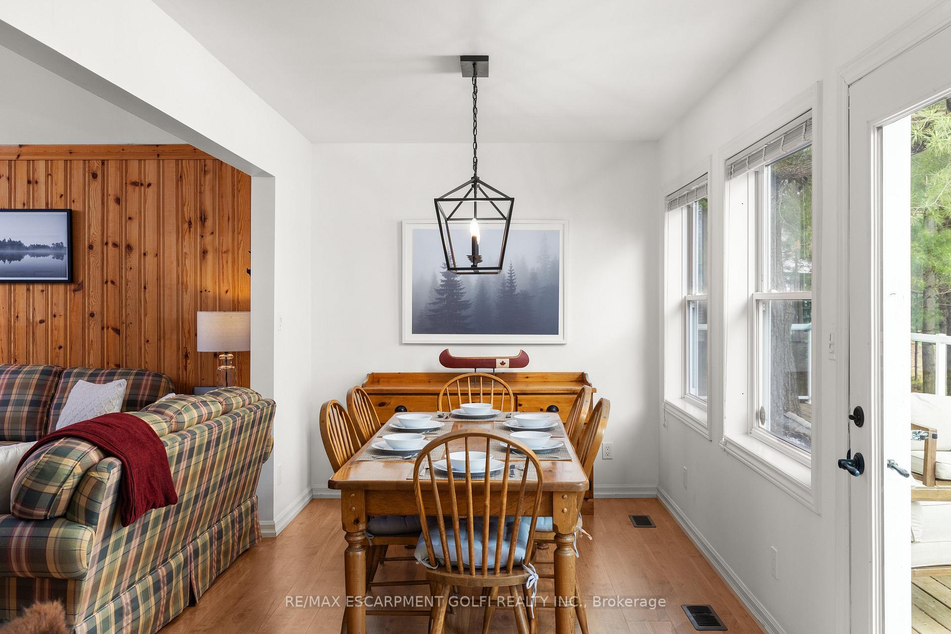 Photo 12 of Unit 3, 1166 North Shore Drive, Gravenhurst, Muskoka (S) — HOMEH