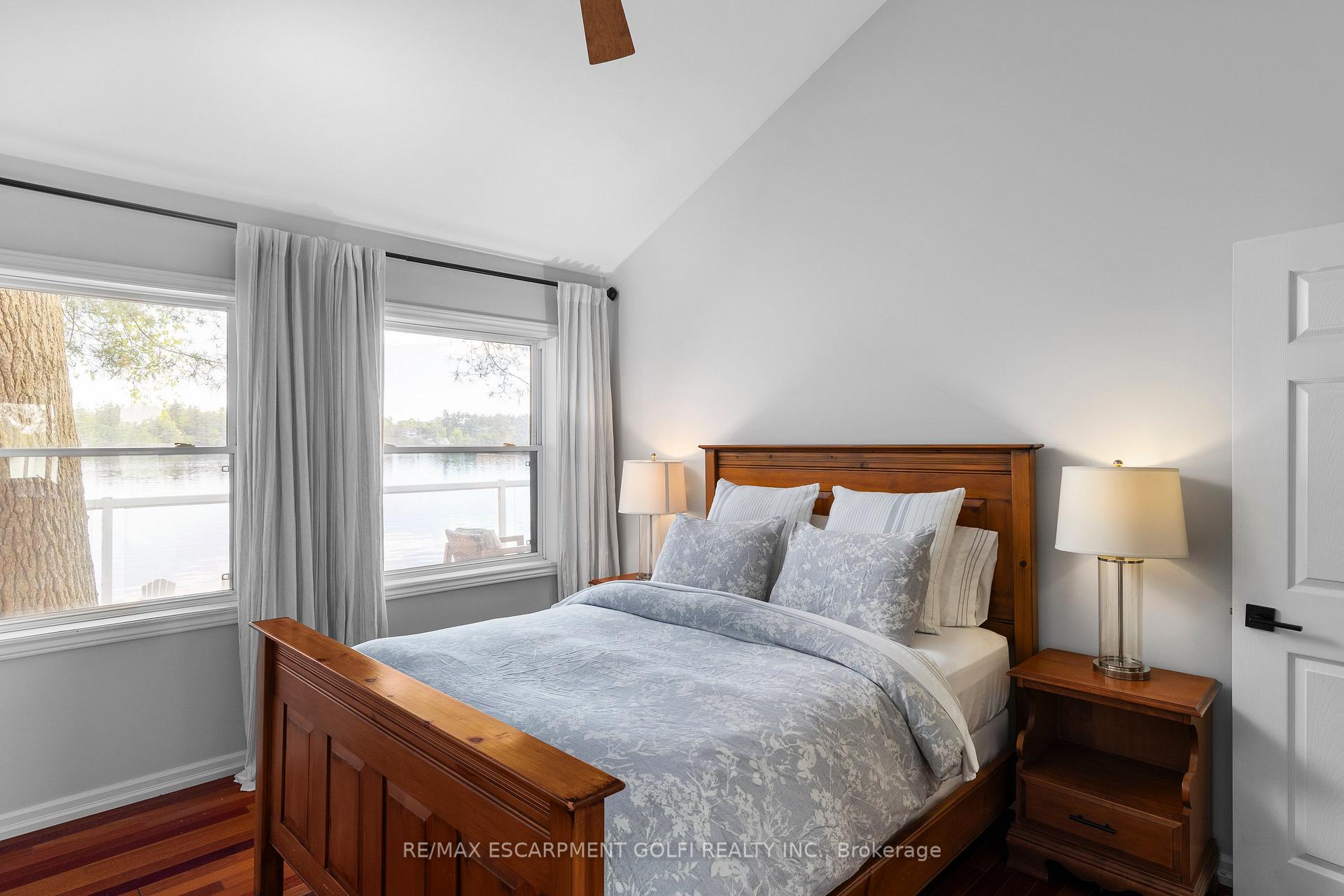 Photo 15 of Unit 3, 1166 North Shore Drive, Gravenhurst, Muskoka (S) — HOMEH