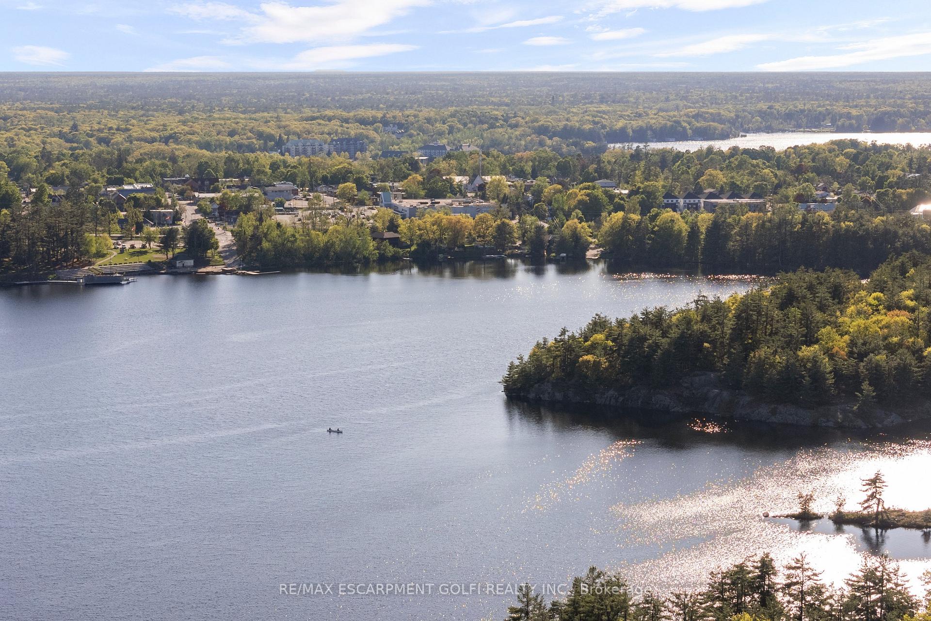 Photo 35 of Unit 3, 1166 North Shore Drive, Gravenhurst, Muskoka (S) — HOMEH