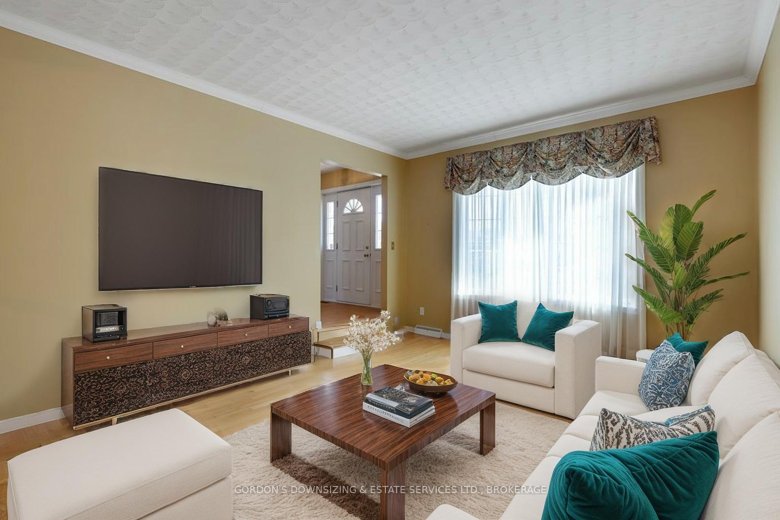 Photo 5 of 1627 Blakely Drive, Cornwall — HOMEH