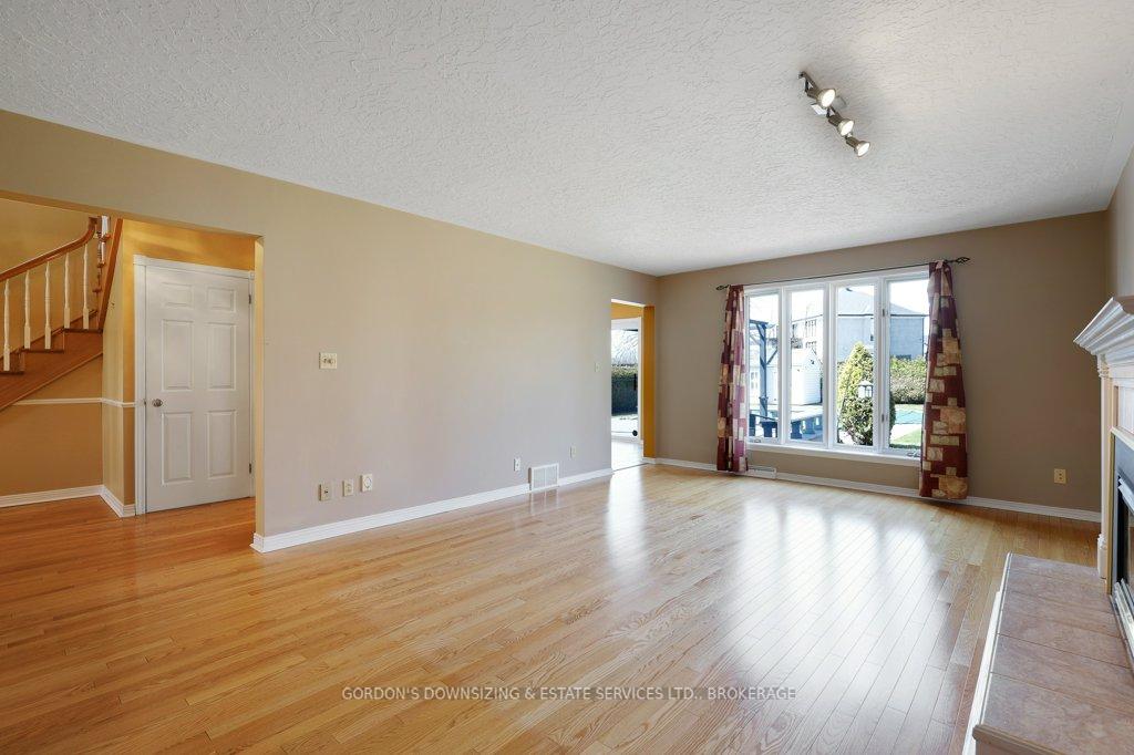 Photo 14 of 1627 Blakely Drive, Cornwall — HOMEH