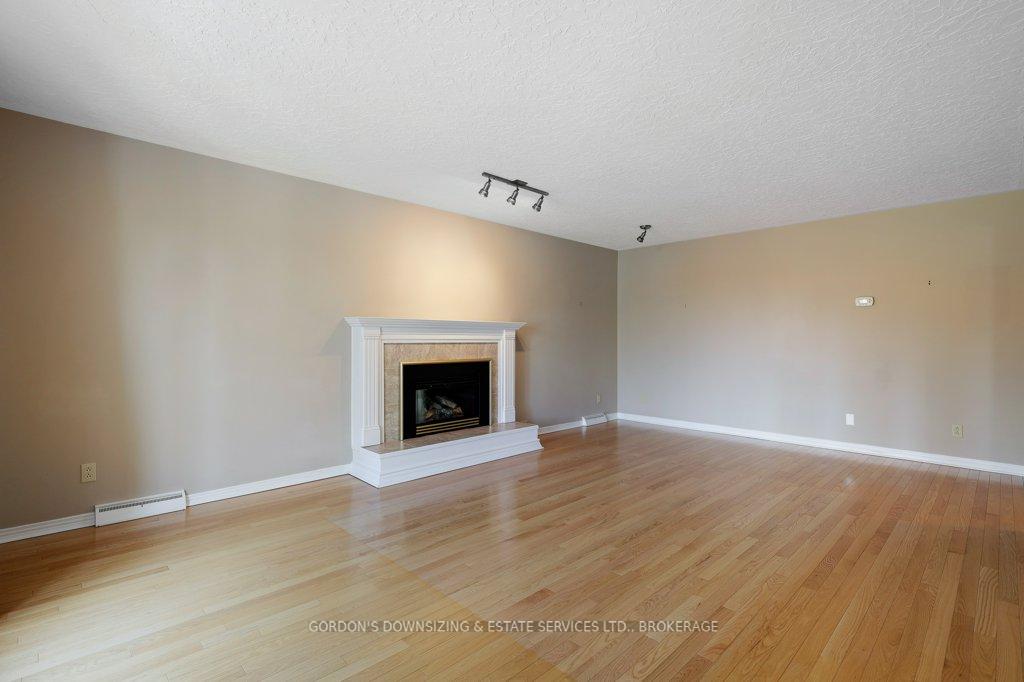 Photo 15 of 1627 Blakely Drive, Cornwall — HOMEH