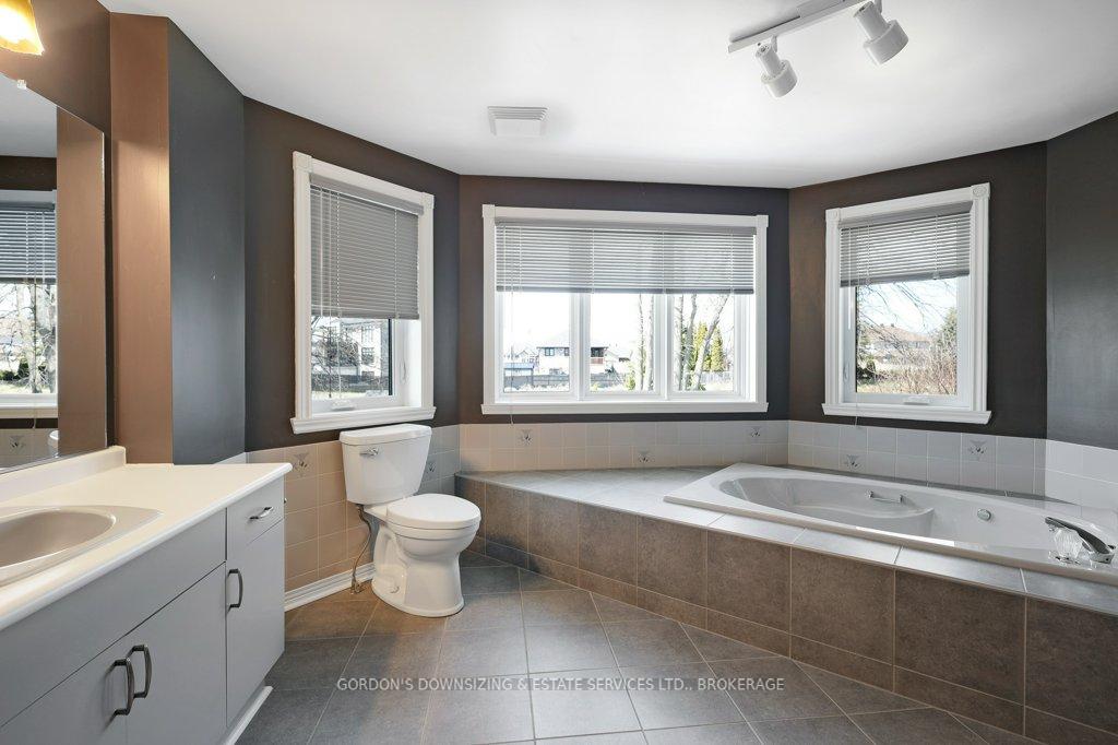 Photo 36 of 1627 Blakely Drive, Cornwall — HOMEH