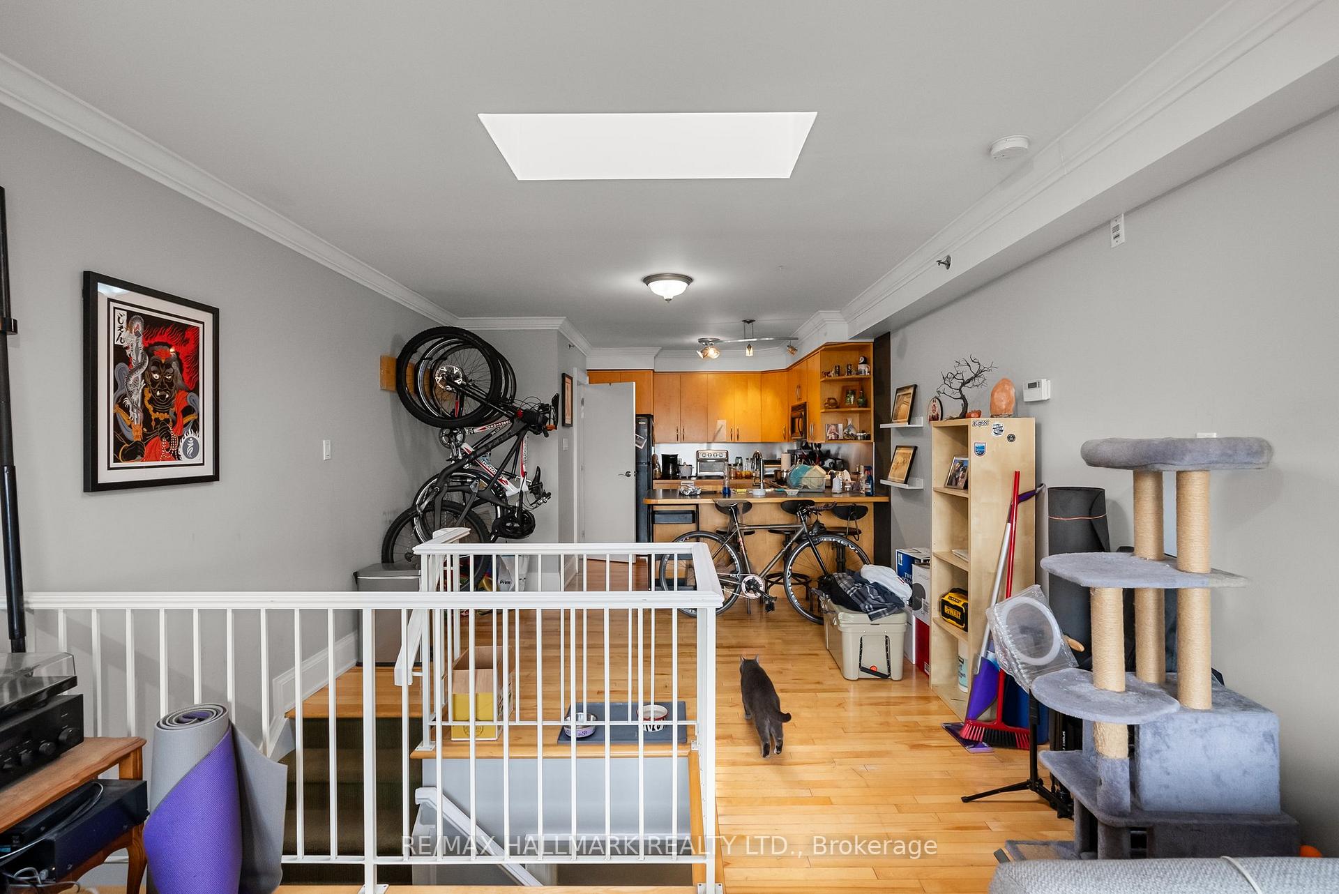 Photo 14 of 2151 Danforth Avenue, Toronto, East End-Danforth — HOMEH