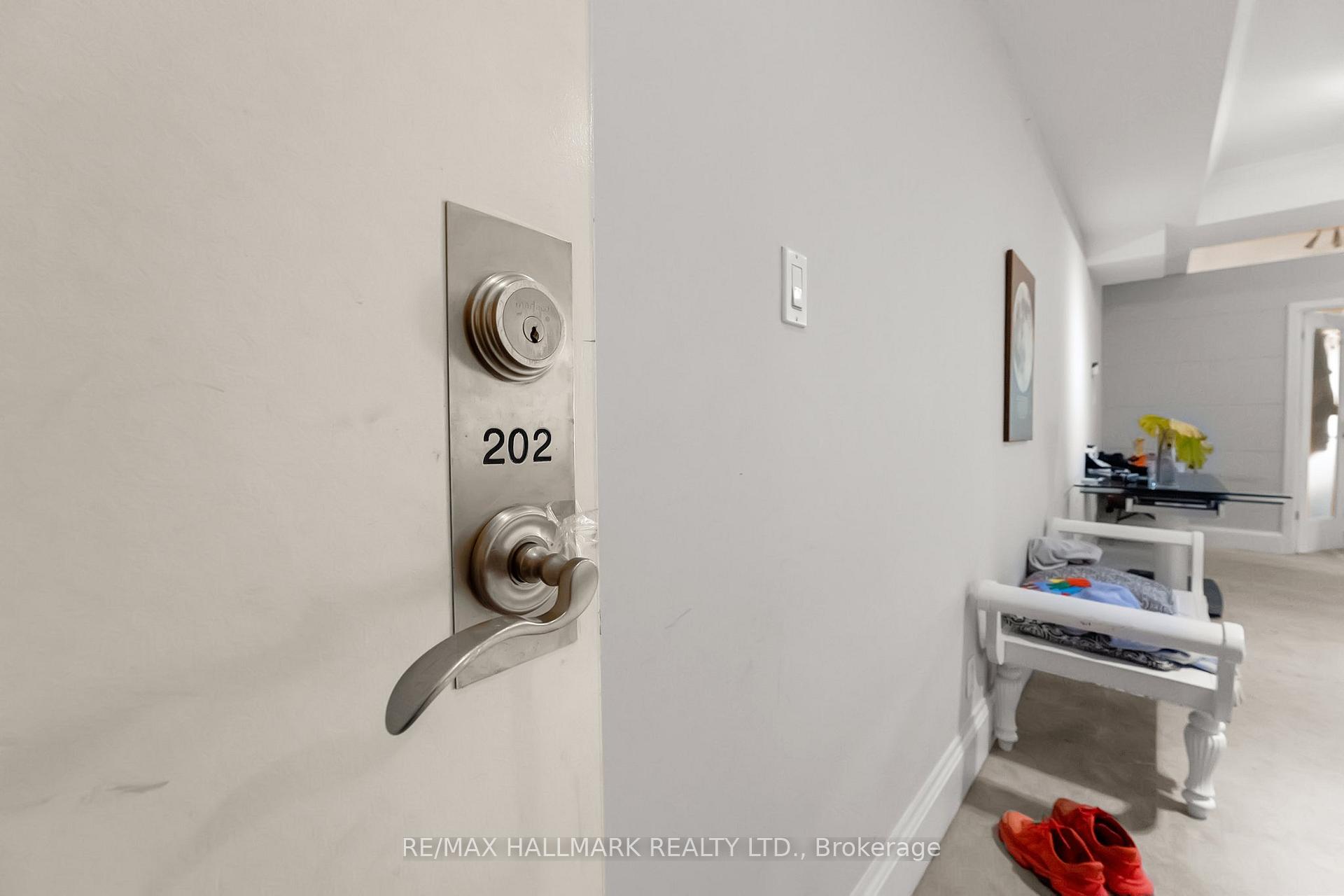 Photo 28 of 2151 Danforth Avenue, Toronto, East End-Danforth — HOMEH