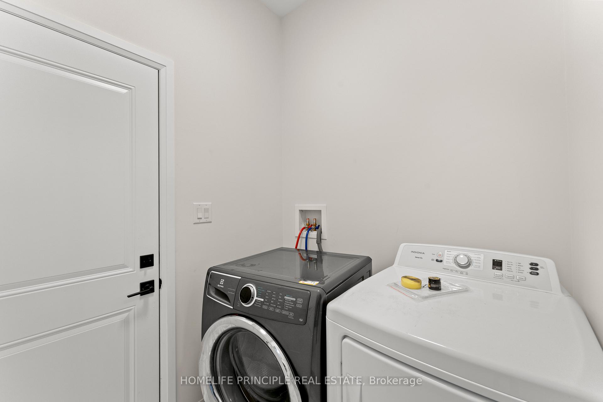Photo 40 of Unit 8, 264 Blair Road, Cambridge — HOMEH