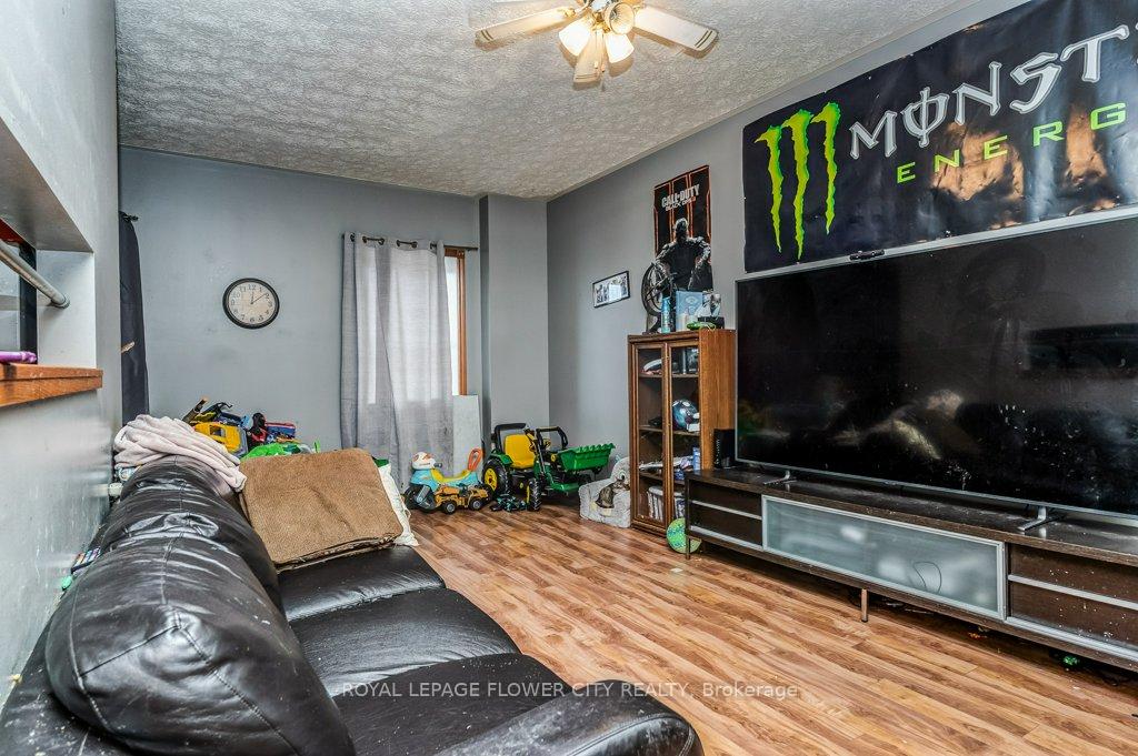 Photo 14 of 294-302 Josephine Street, North Huron, Wingham — HOMEH