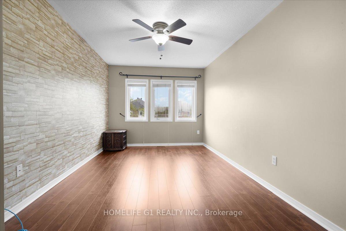 Photo 34 of 68 Native Landing, Brampton, Fletcher's Creek Village — HOMEH