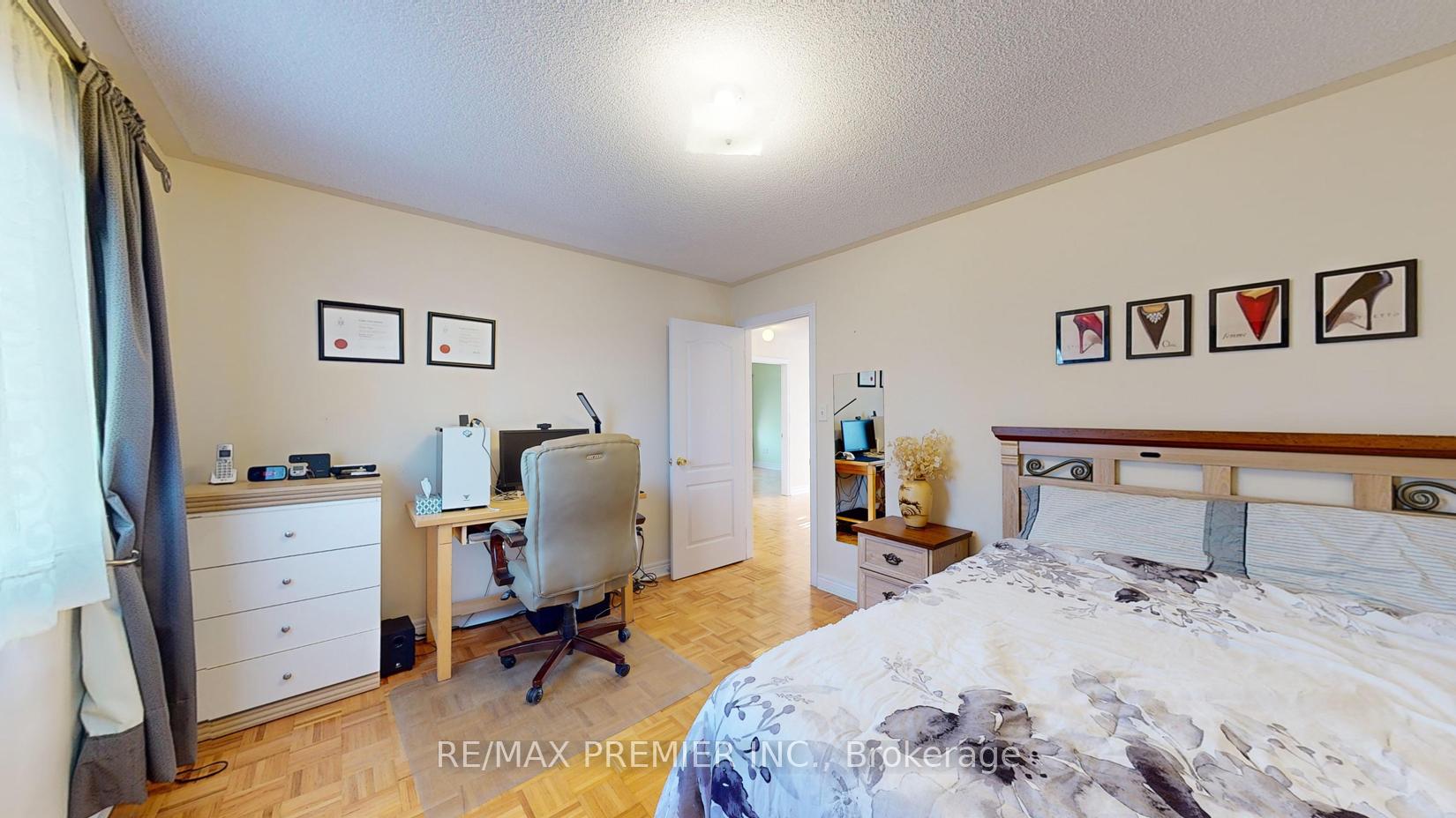 Photo 18 of 62 Sedgeway Heights, Vaughan, Vellore Village — HOMEH