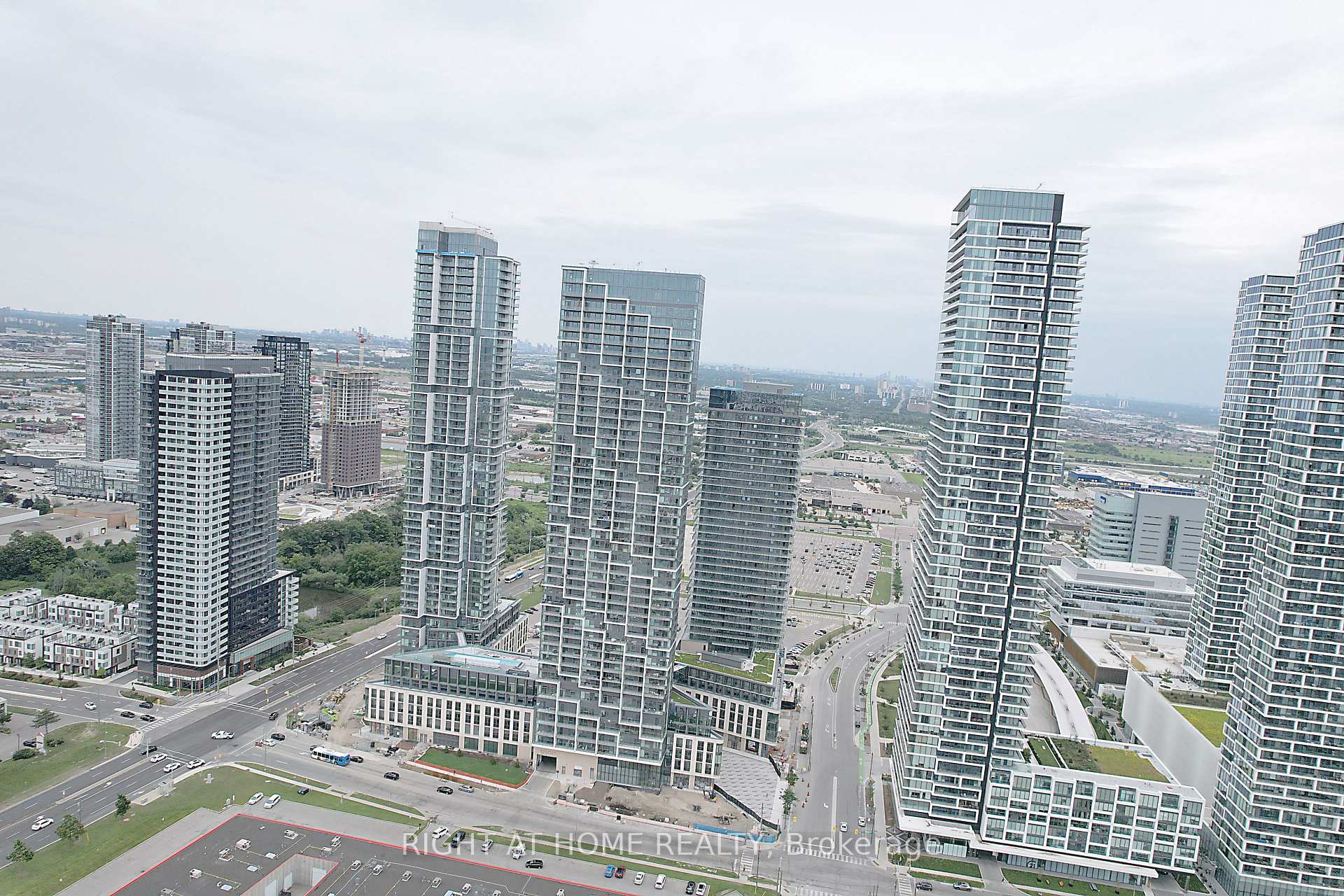 Photo 1 of Unit 3006, 7890 Jane Street, Vaughan, Vaughan Corporate Centre — HOMEH