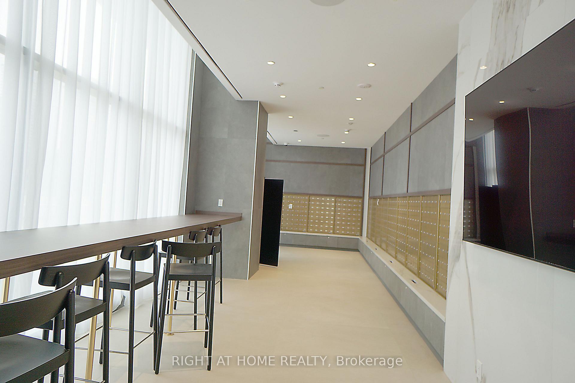 Photo 10 of Unit 3006, 7890 Jane Street, Vaughan, Vaughan Corporate Centre — HOMEH