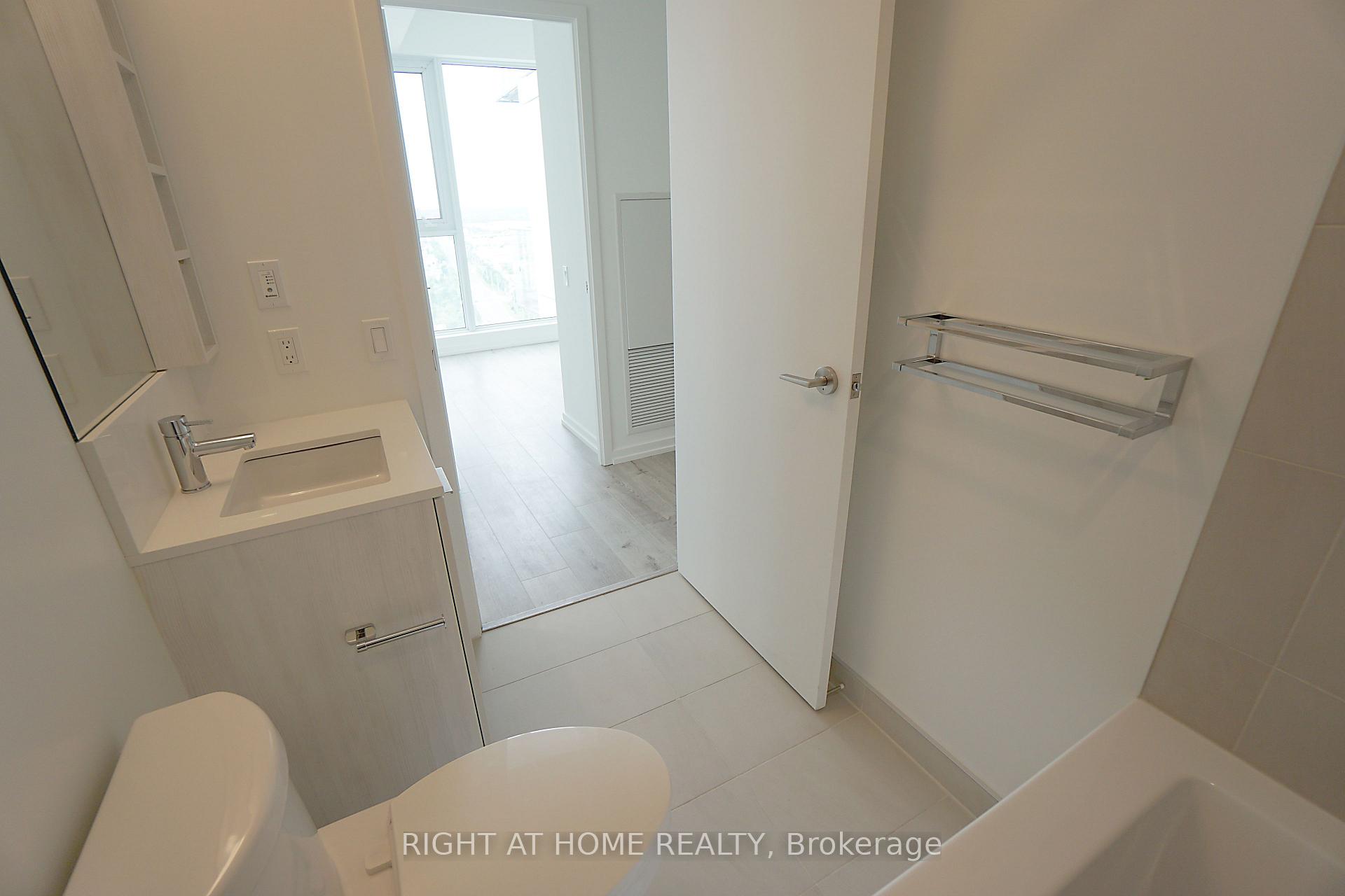 Photo 24 of Unit 3006, 7890 Jane Street, Vaughan, Vaughan Corporate Centre — HOMEH