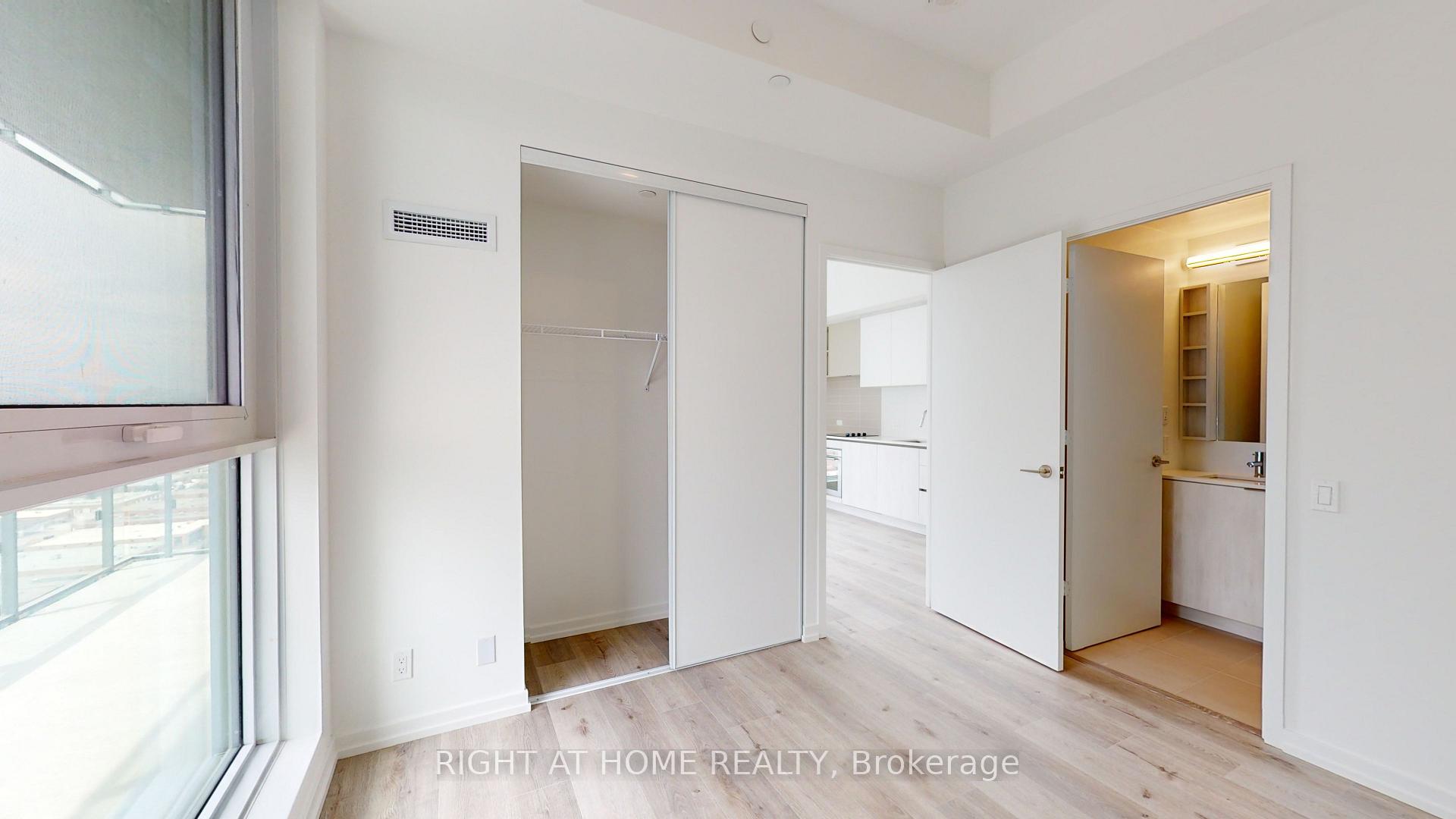 Photo 31 of Unit 3006, 7890 Jane Street, Vaughan, Vaughan Corporate Centre — HOMEH