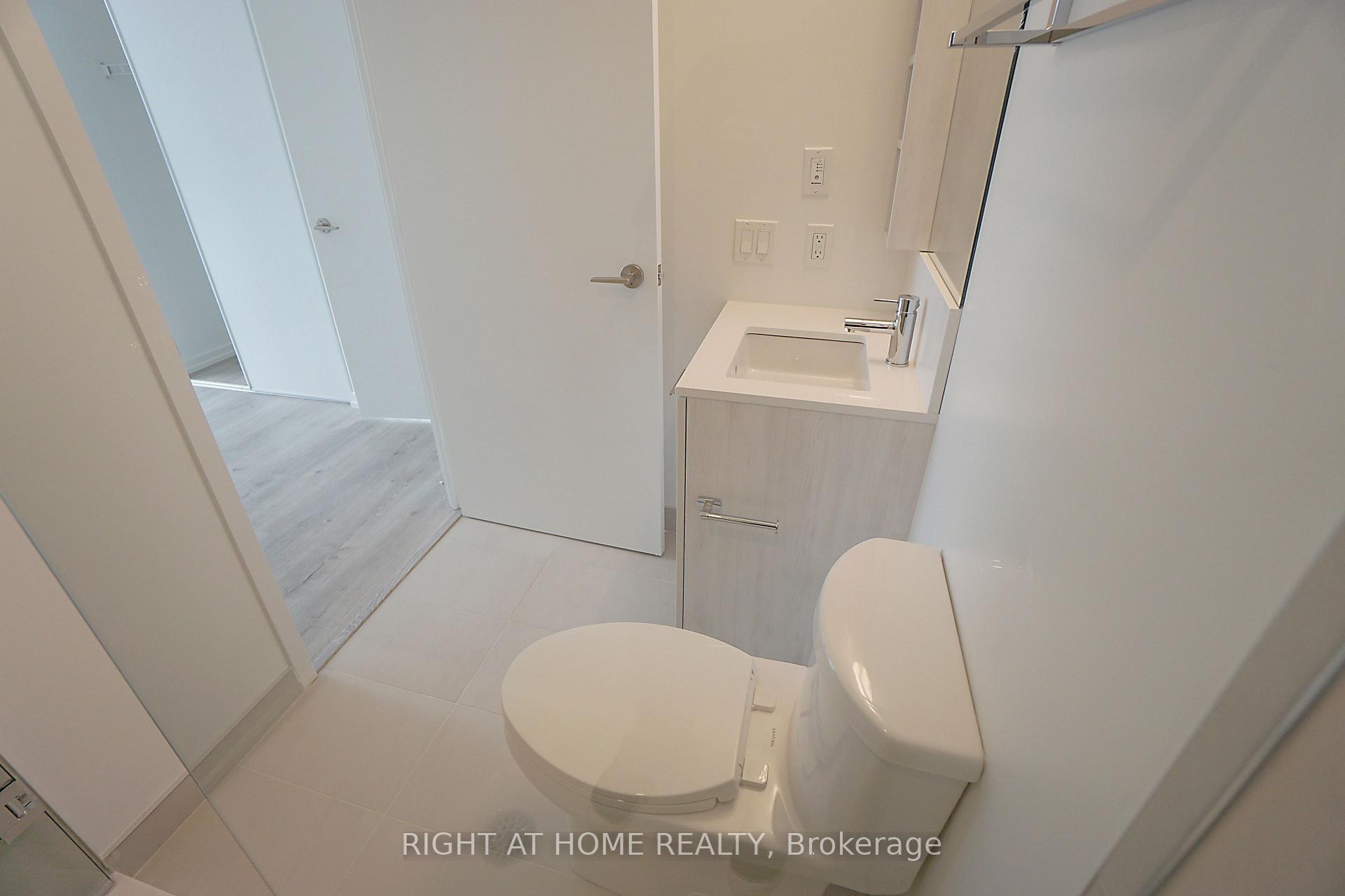 Photo 47 of Unit 3006, 7890 Jane Street, Vaughan, Vaughan Corporate Centre — HOMEH