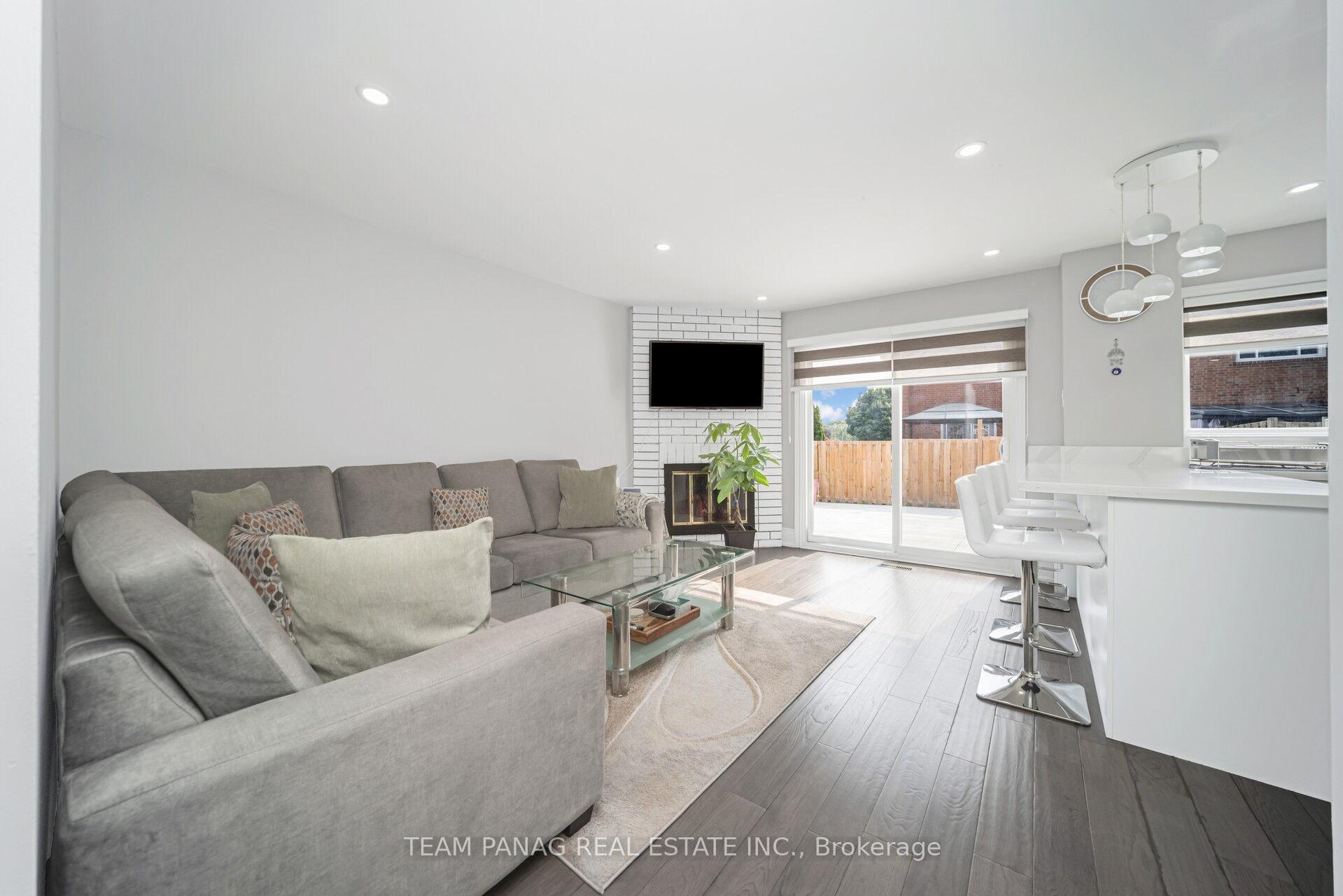 Photo 10 of 2 Trewartha Crescent, Brampton, Heart Lake West — HOMEH