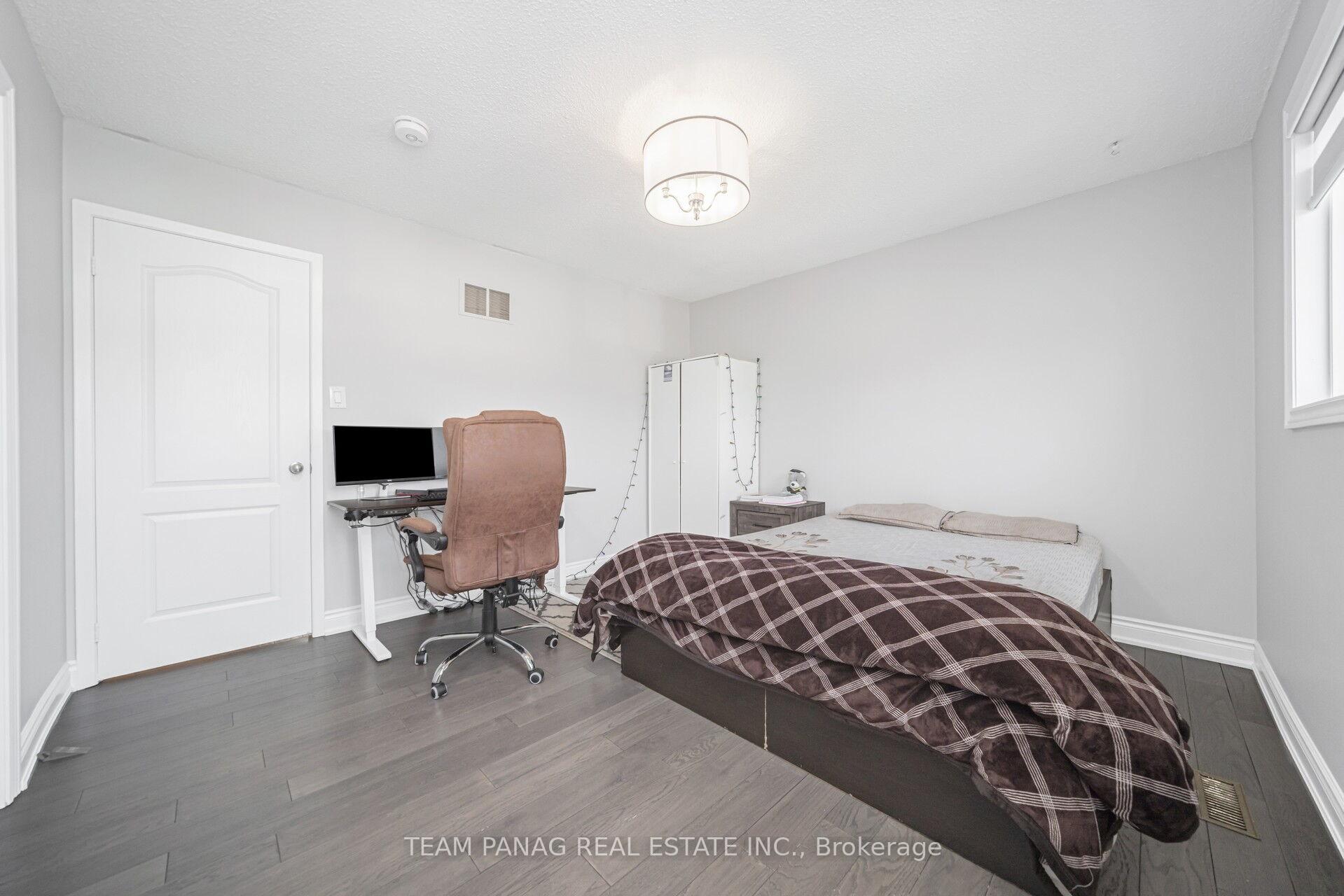 Photo 22 of 2 Trewartha Crescent, Brampton, Heart Lake West — HOMEH