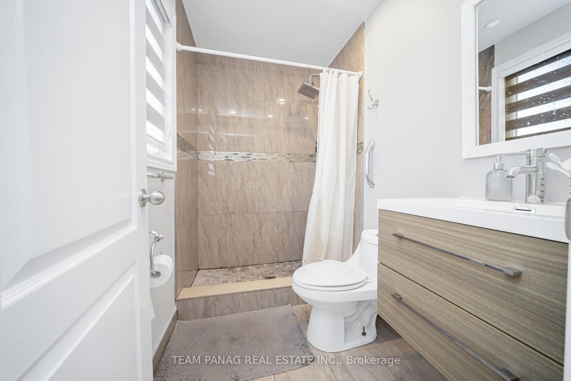 Photo 24 of 2 Trewartha Crescent, Brampton, Heart Lake West — HOMEH