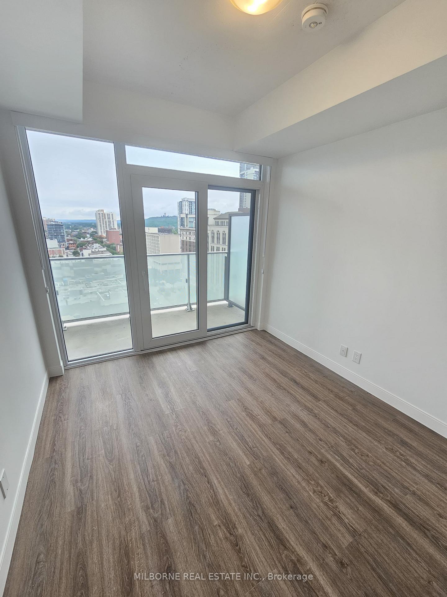 Photo 8 of Unit 1501 B, 22 Hughson Street, Hamilton, Beasley — HOMEH