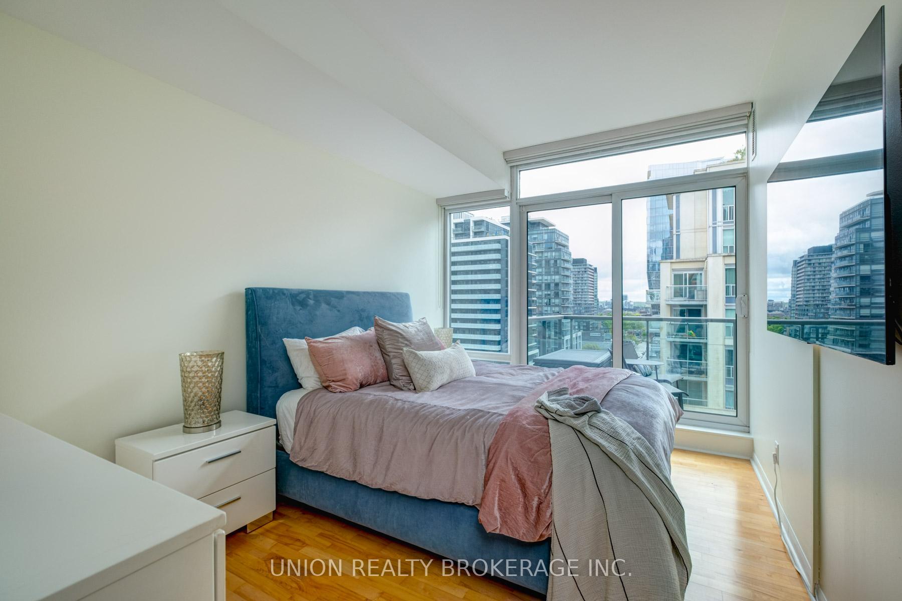Photo 15 of Unit 1205, 333 Adelaide Street E, Toronto, Moss Park — HOMEH