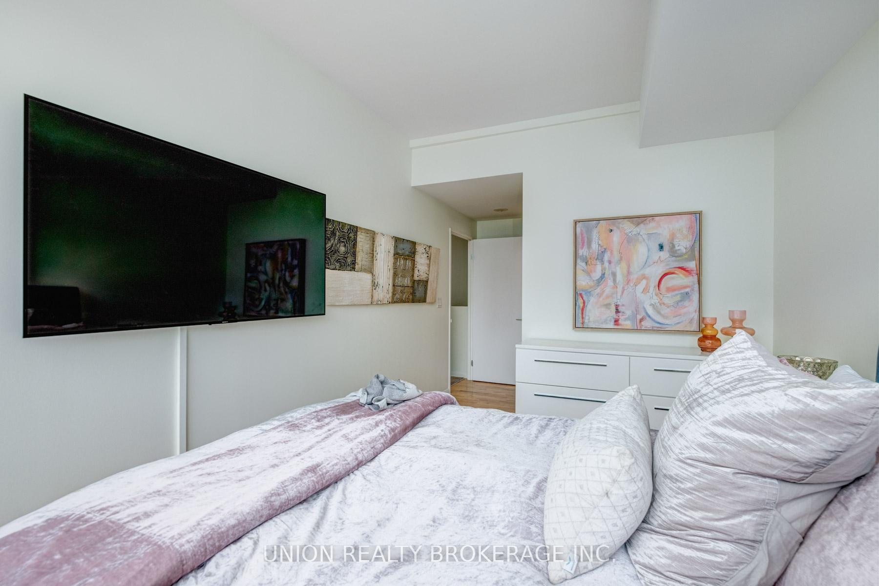 Photo 16 of Unit 1205, 333 Adelaide Street E, Toronto, Moss Park — HOMEH