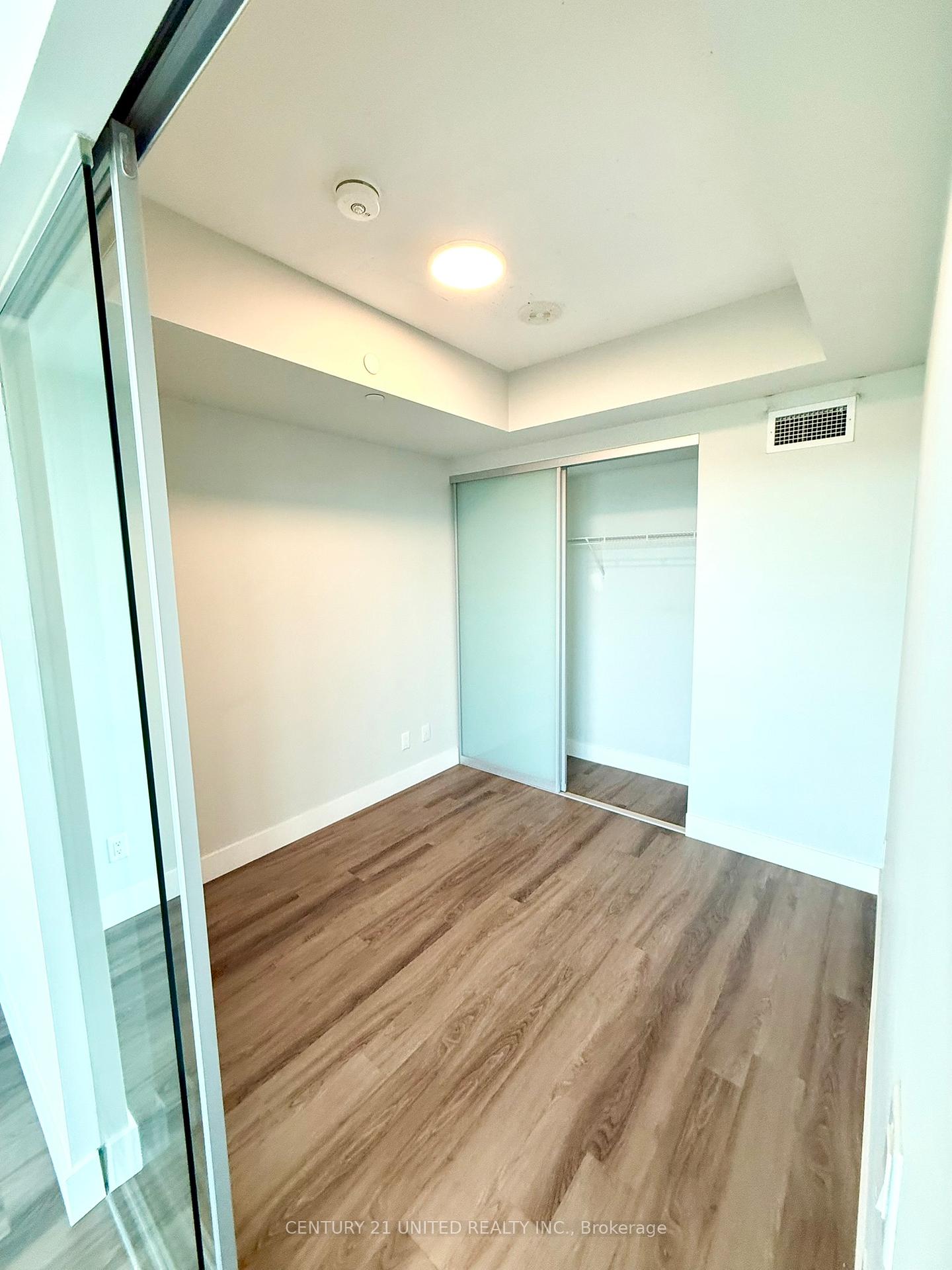 Photo 7 of Unit 1012, 80 Bond Street E, Oshawa, Central — HOMEH