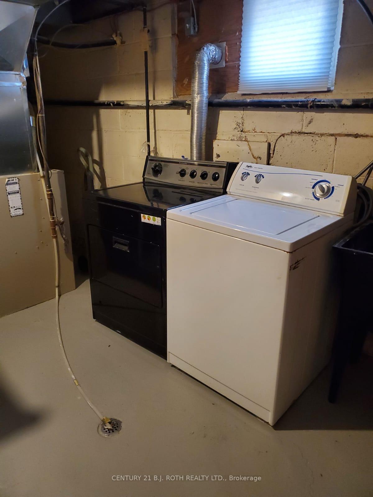 Photo 8 of Unit Lower, 239 Wellington Street E, Barrie, Codrington — HOMEH