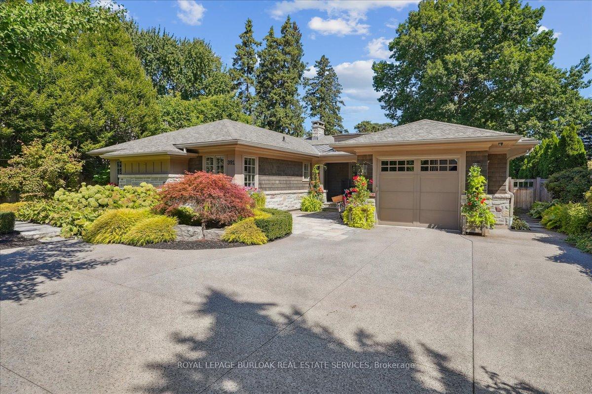 Photo 1 of 391 Rossmore Boulevard, Burlington, Roseland — HOMEH