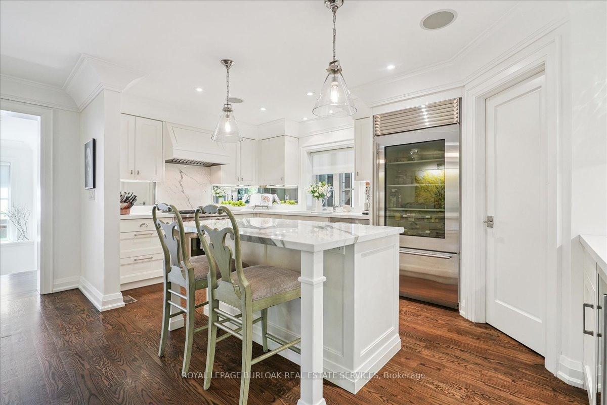 Photo 11 of 391 Rossmore Boulevard, Burlington, Roseland — HOMEH
