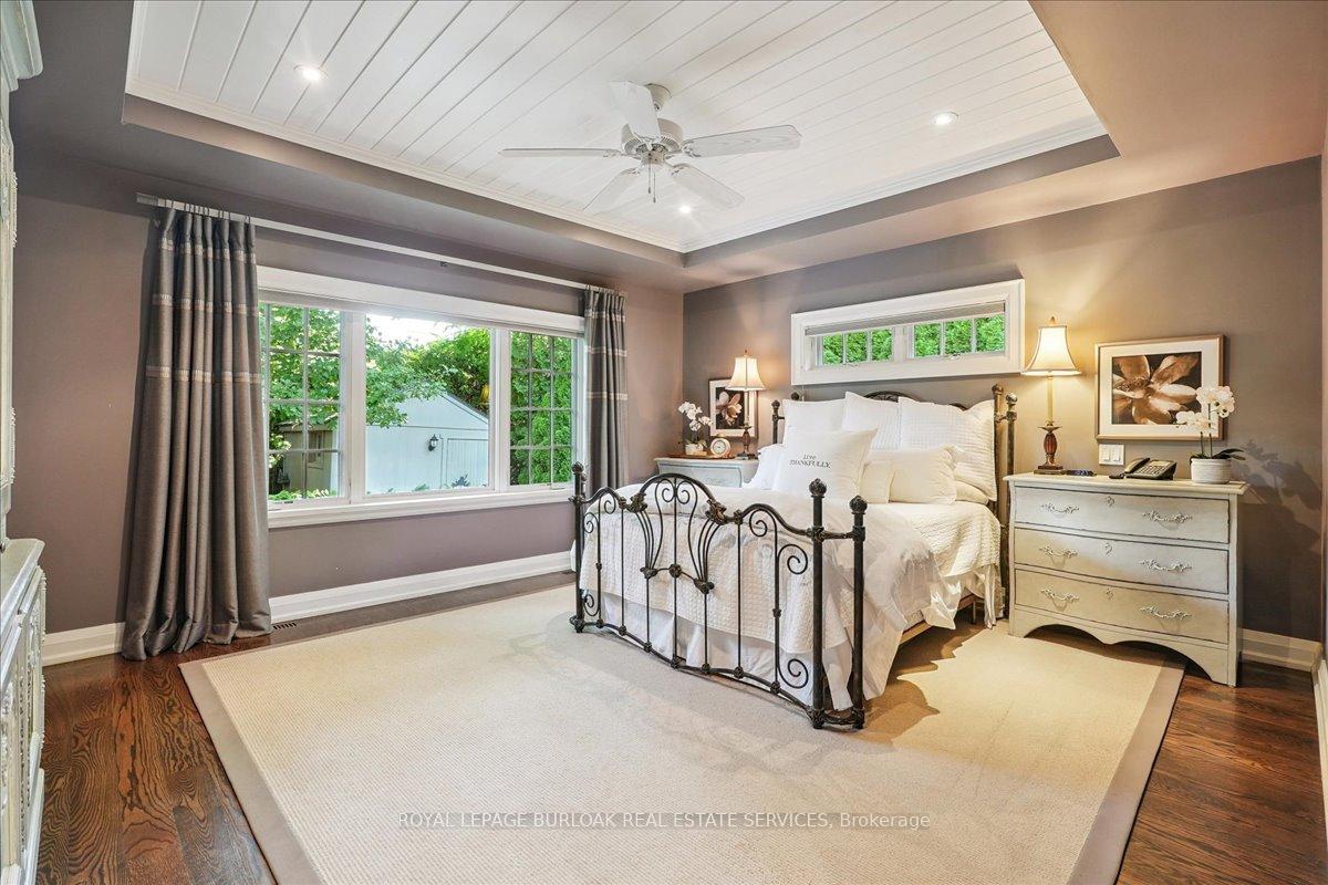 Photo 14 of 391 Rossmore Boulevard, Burlington, Roseland — HOMEH