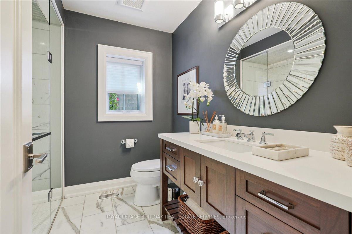 Photo 21 of 391 Rossmore Boulevard, Burlington, Roseland — HOMEH