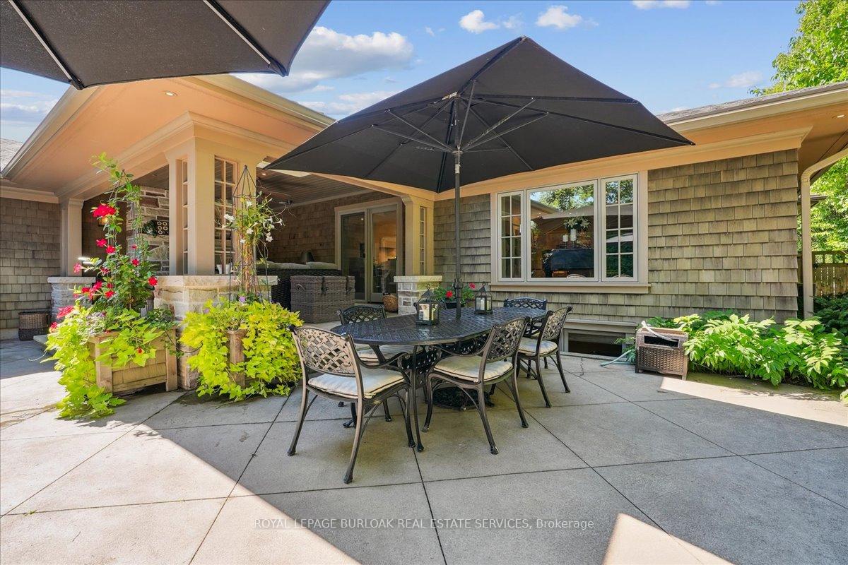 Photo 30 of 391 Rossmore Boulevard, Burlington, Roseland — HOMEH