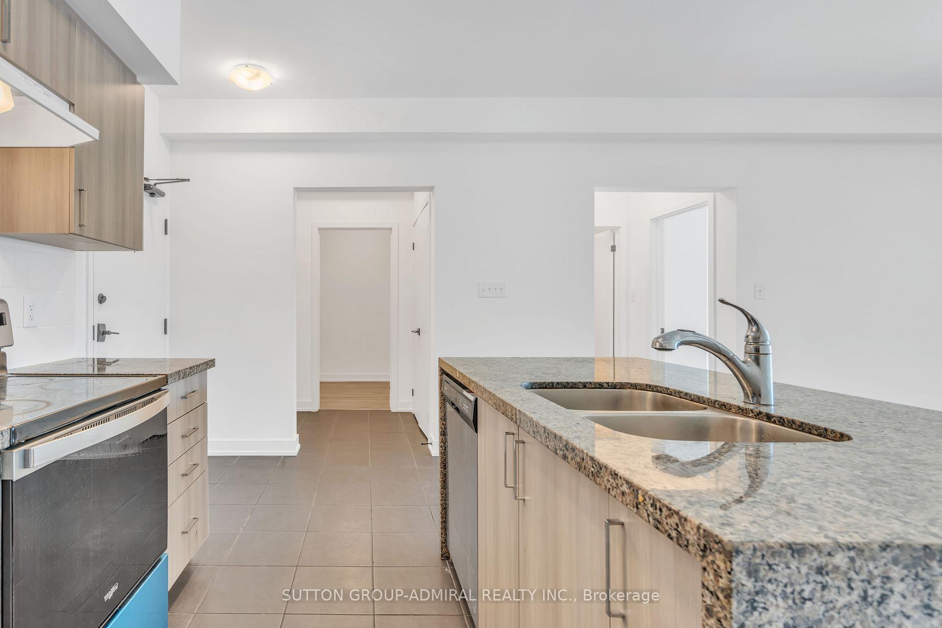 Photo 35 of Unit 111, 4 Spice Way, Barrie, Rural Barrie Southeast — HOMEH