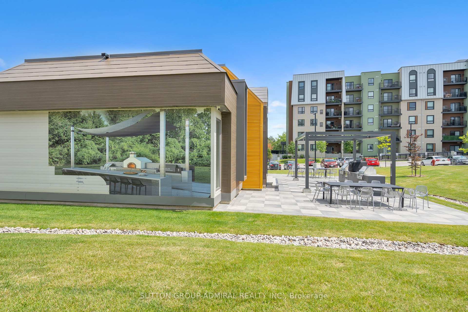 Photo 61 of Unit 111, 4 Spice Way, Barrie, Rural Barrie Southeast — HOMEH