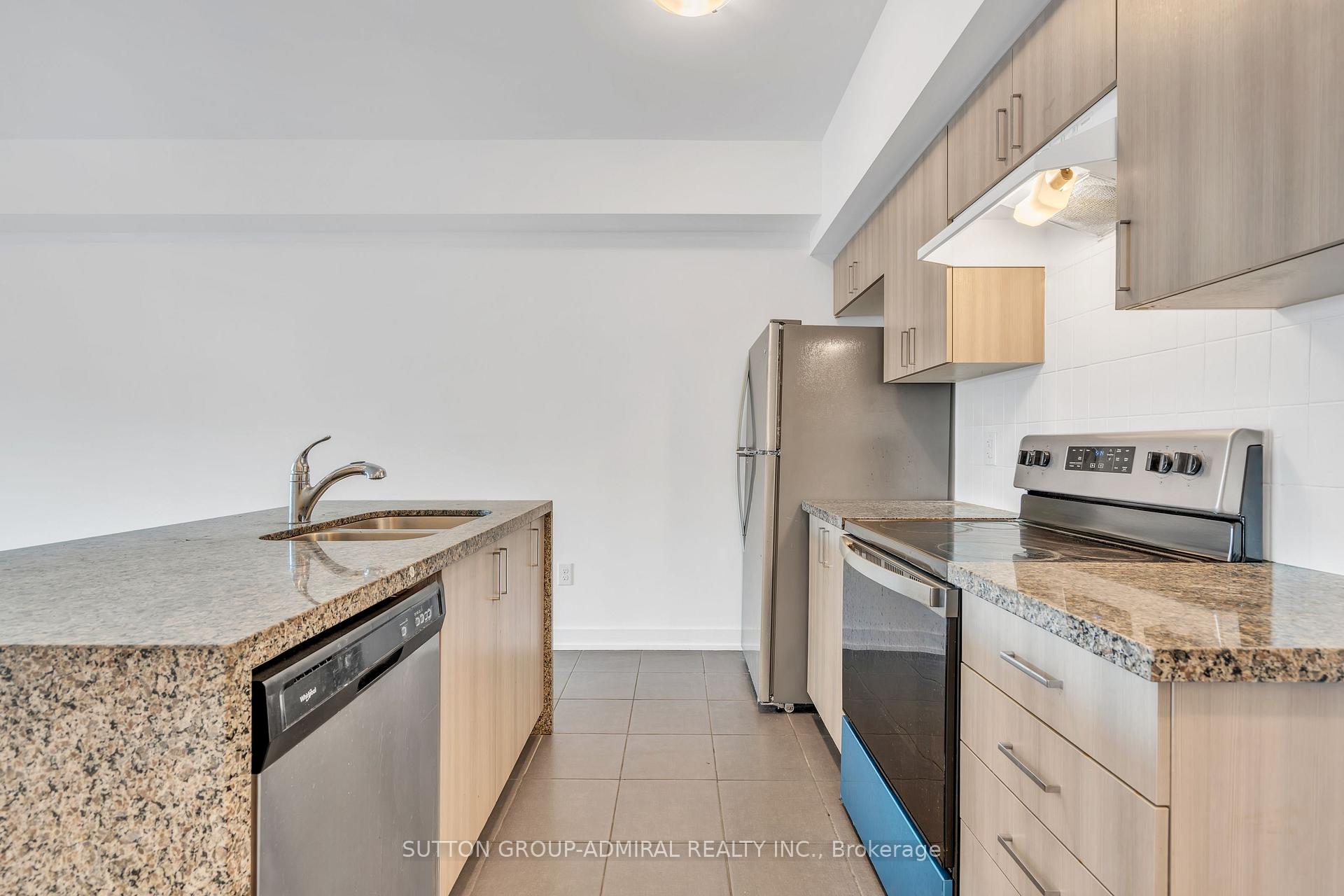 Photo 12 of Unit 111, 4 Spice Way, Barrie, Rural Barrie Southeast — HOMEH