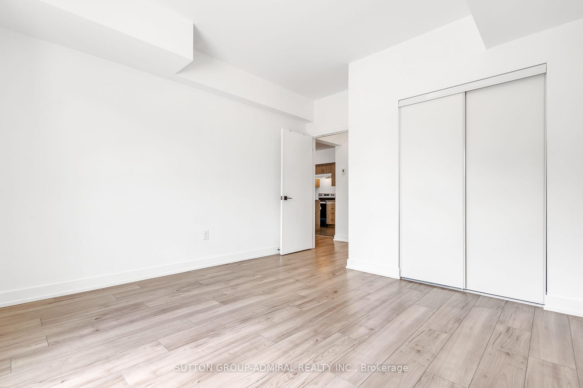 Photo 41 of Unit 111, 4 Spice Way, Barrie, Rural Barrie Southeast — HOMEH